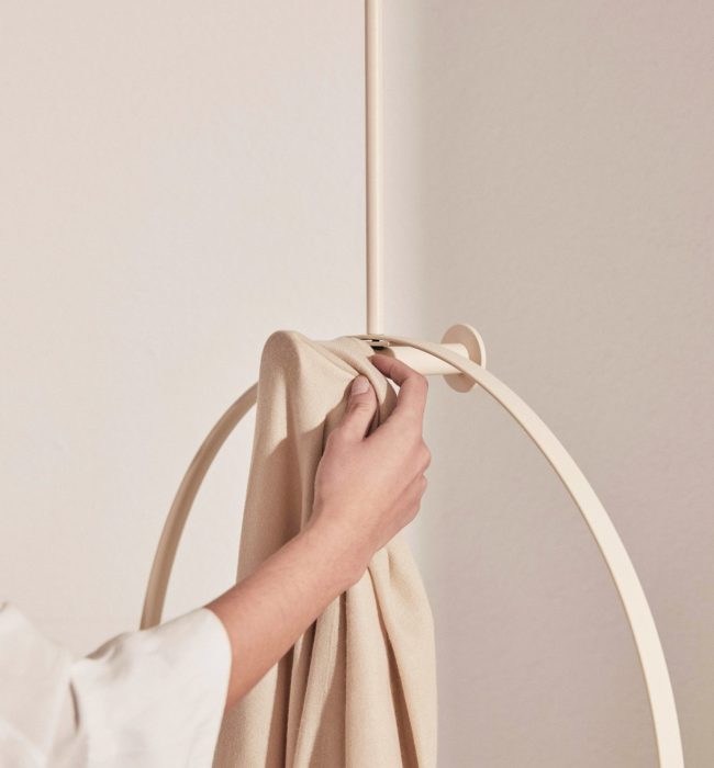 argola coat hanger (lookbook-14)