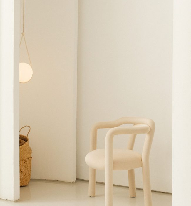 tubo chair (lookbook-17)