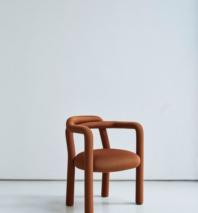 tubo chair (lookbook-4)